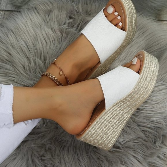 White Boho Women's Vacation Litchi Embossed Wedge Slide Sandals - Picture 2 of 5